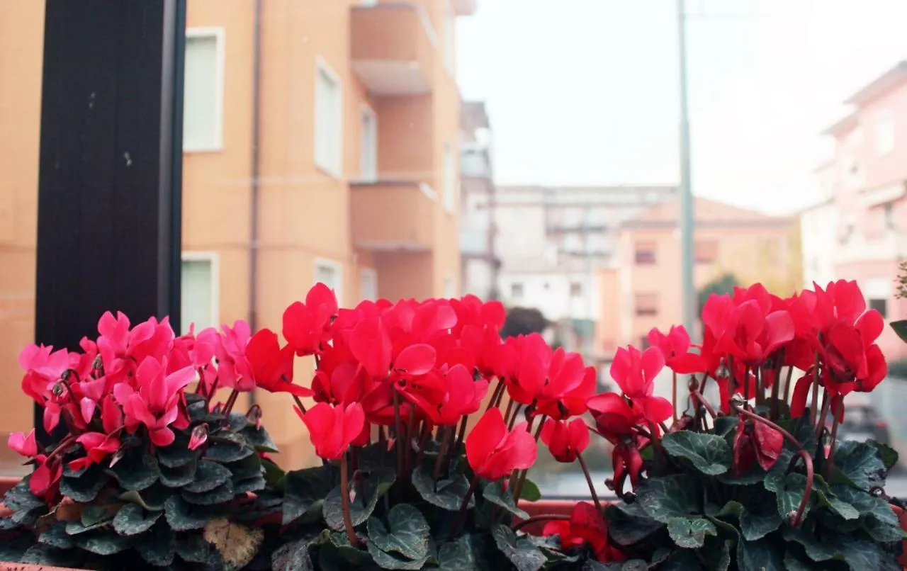 *** Guest house Eden Venice Mestre Italy